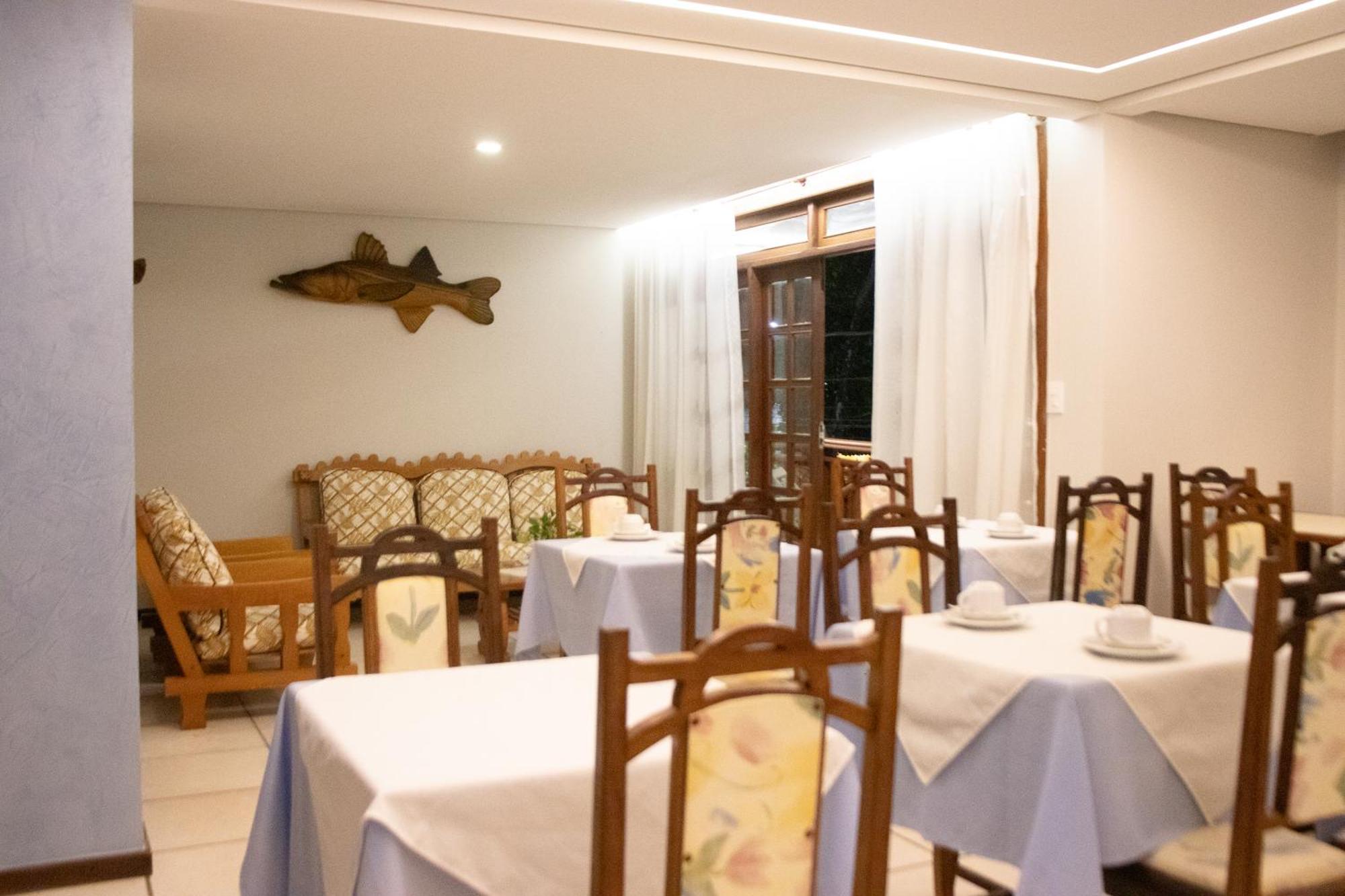 Pousada Farol Dos Borbas Hotel Vila do Abraao Ngoại thất bức ảnh